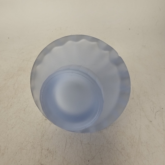 Vintage blue glass perfume bottle with a dragonfly on the top‎ of the stopper - Picture 3 of 5